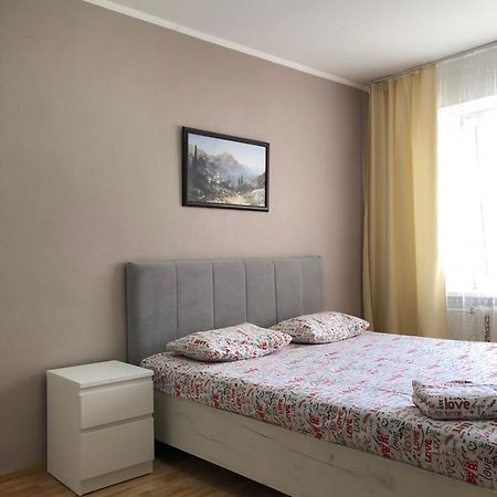 Просторная 2Комн Квартира На Школьнике Uralsk Dış mekan fotoğraf